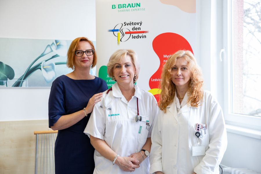 Trojice lékařek vyzývá k prevenci; zleva prof. J. M. Seidlerová, MUDr. Lada Malánová, MUDr. Ivana Flanderová
