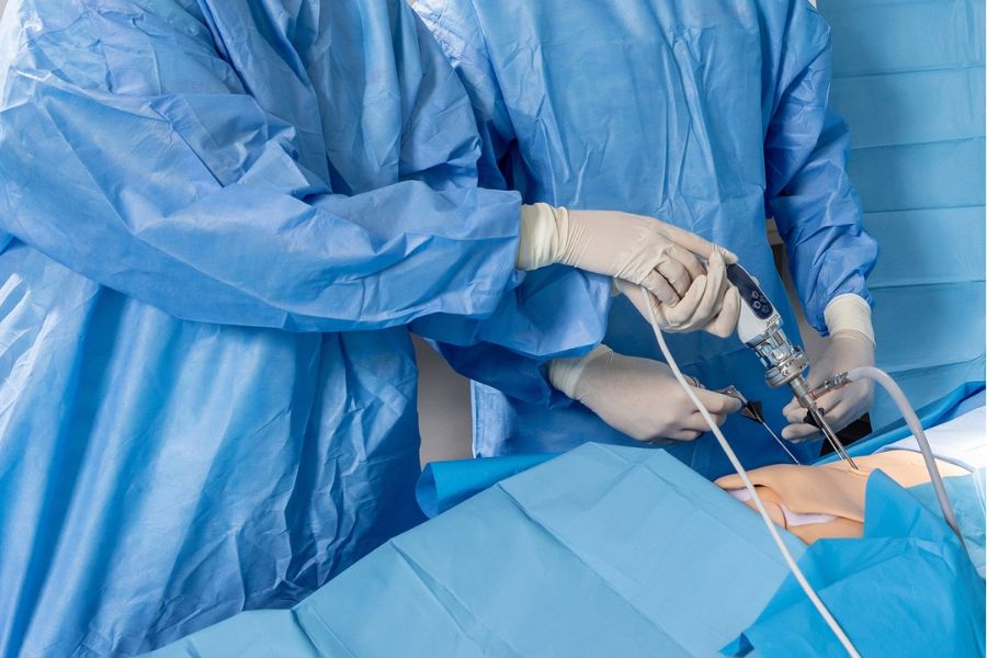 Nácvik laparoskopické operace pomocí endoskopické kamery