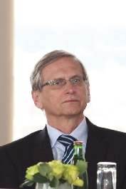 MUDr. Ján Kľoc, PhD., z FNsP J. A. Reimana Prešov 