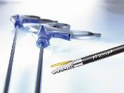 Bipolární endoskopický nástroj AdTec® combi - nůžky a disektor v jednom
