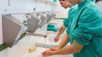 Kurz Aesculap Academy | Hygiena rukou ve zdravotnictví