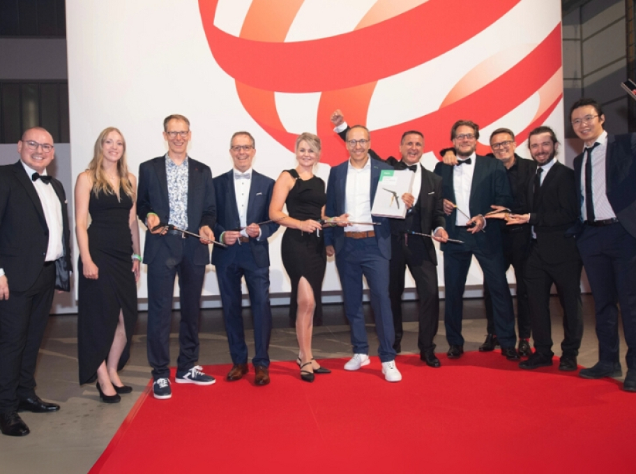 Left to right Mario Serpa, Jana Schüle, Stefan Gassner, Frank Radke, Stefanie Schabert, Alexander Kerle, Christoph Rothweiler, Oliver Koszel, Marc Ruta, Lorrin Winter, Yunhong Chen