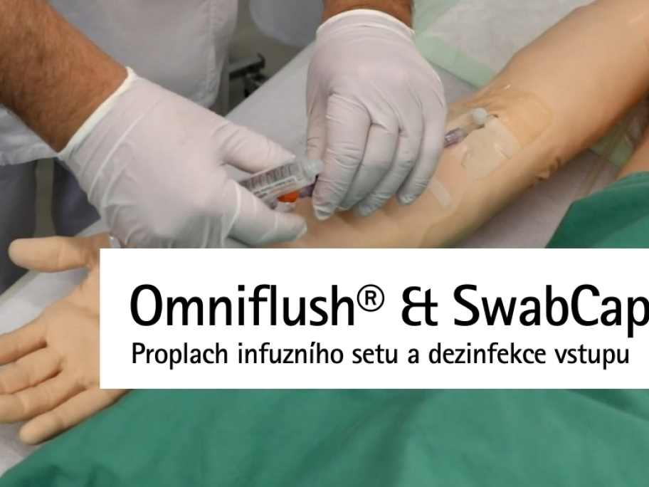 Stříkačka Omniflush® s uzávěrem SwabCap®