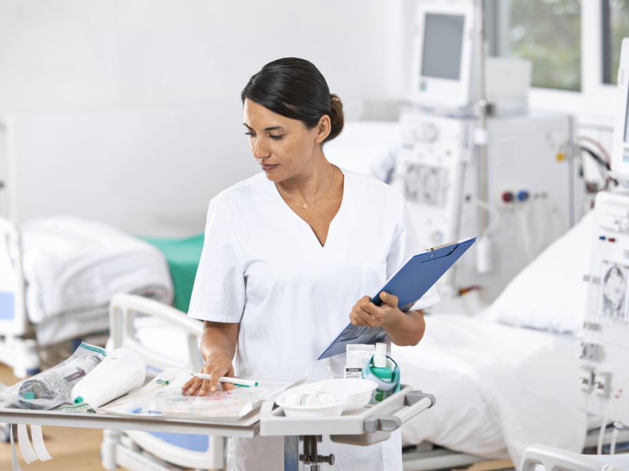 Zdravotnický pracovník při péči o pacienta – upozornění na častá pochybení v klinické praxi