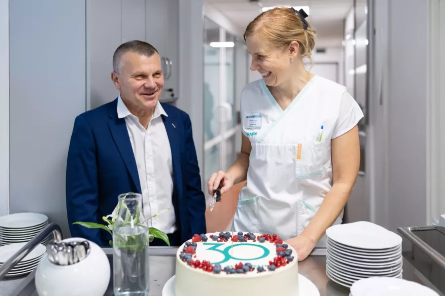 Vedoucí lékař Gorun s vrchní sestrou