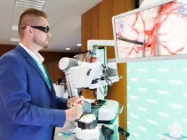 Představení 3D exoskopu Aesculap Aeos na Kongres ORL v Hradci Králové 2026