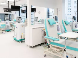 Dialyzační středisko Olomouc, záběr na moderní dialyzační sál